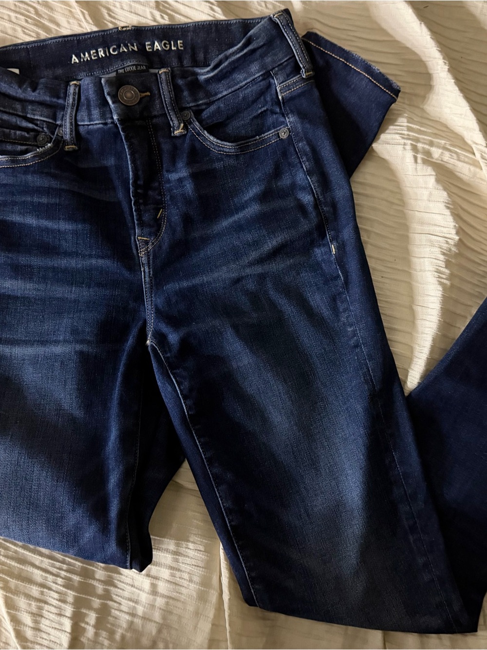American Eagle Outfitters Women’s Navy Skinny Jeans